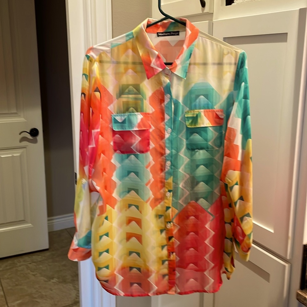 Pretty sheer long sleeves blouse